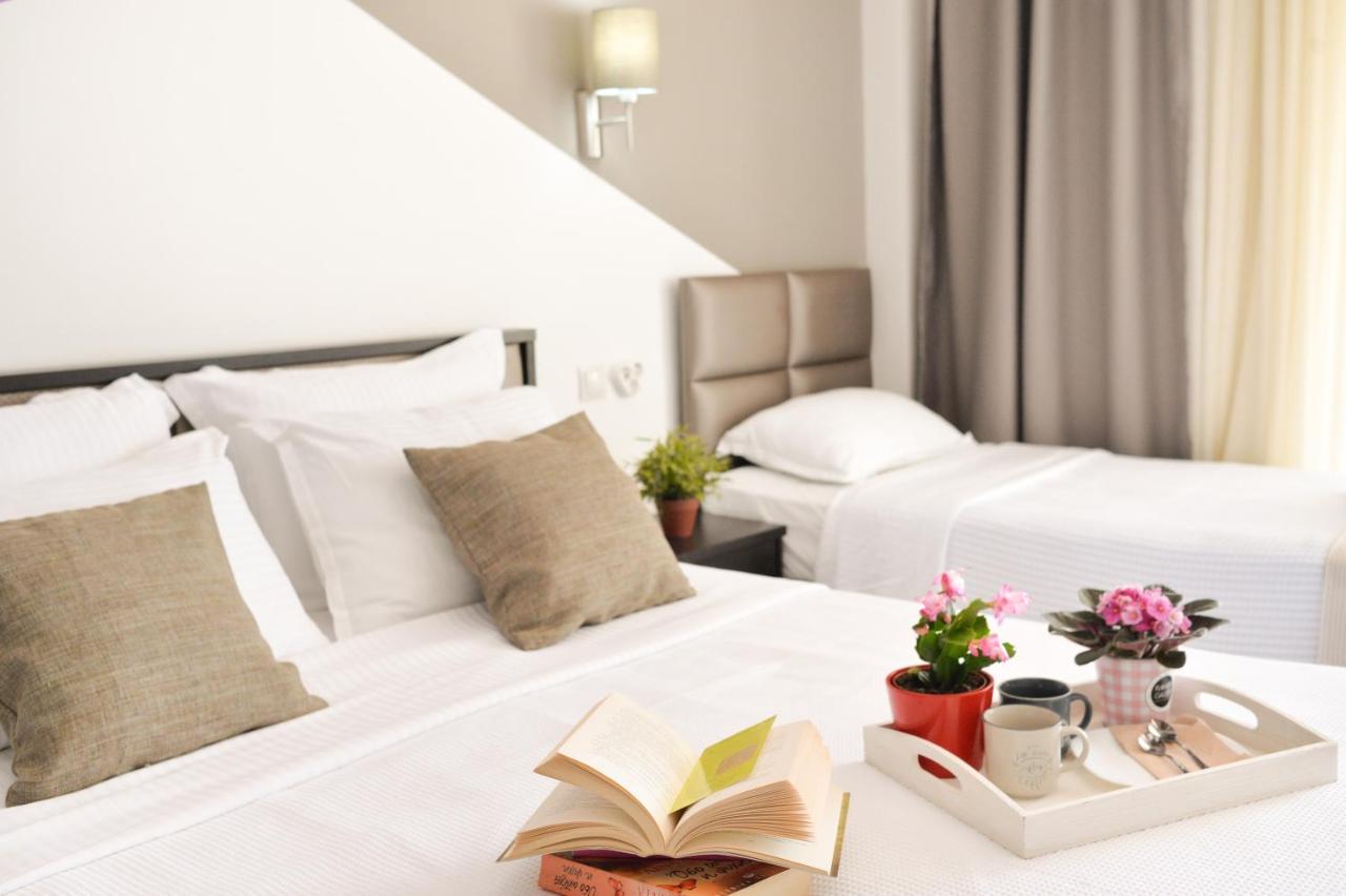 Vento Di Mare Apartment Peraía Екстериор снимка