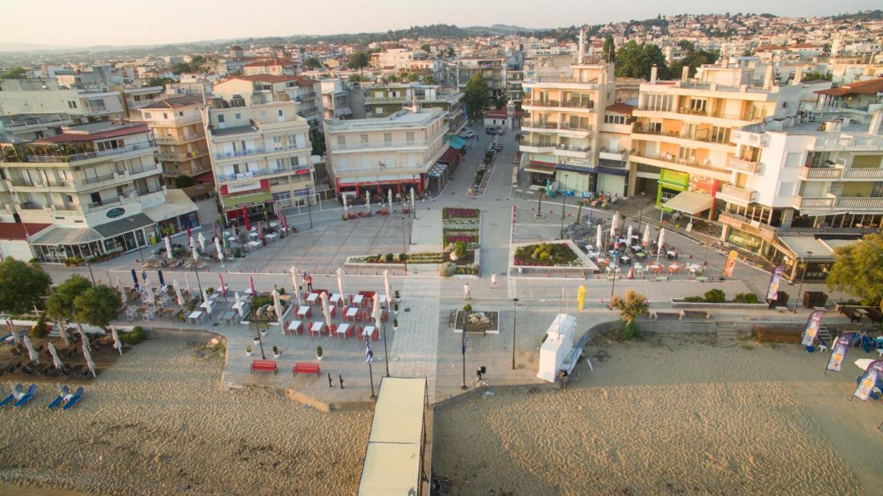 Vento Di Mare Apartment Peraía Екстериор снимка