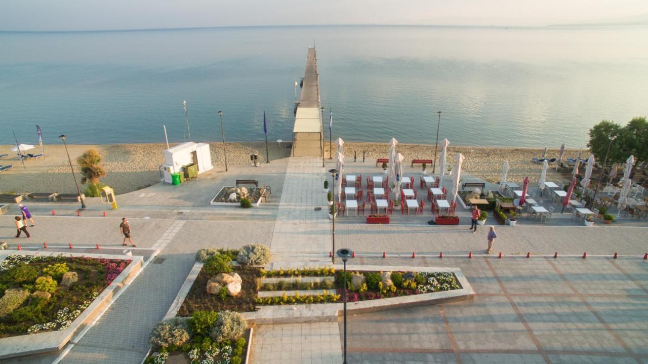 Vento Di Mare Apartment Peraía Екстериор снимка