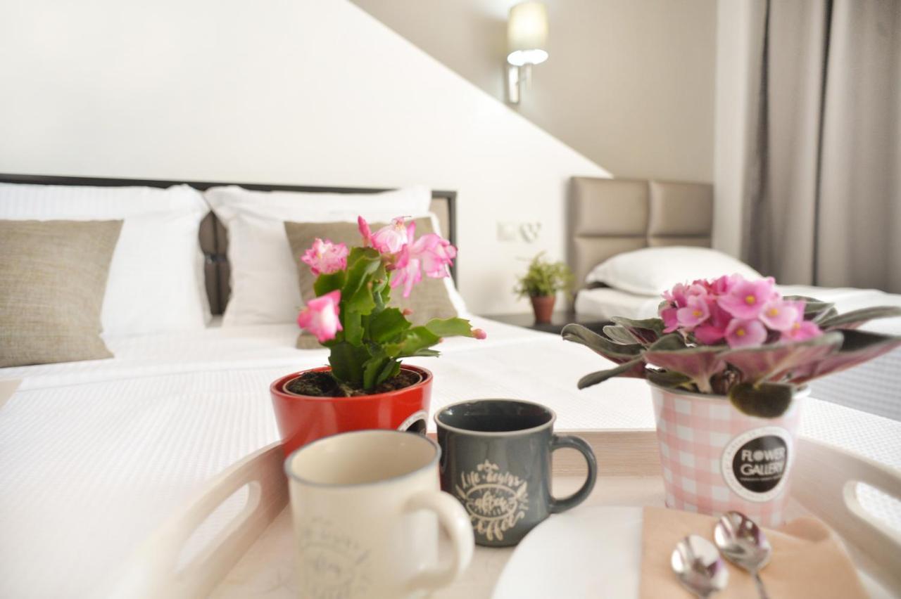 Vento Di Mare Apartment Peraía Екстериор снимка