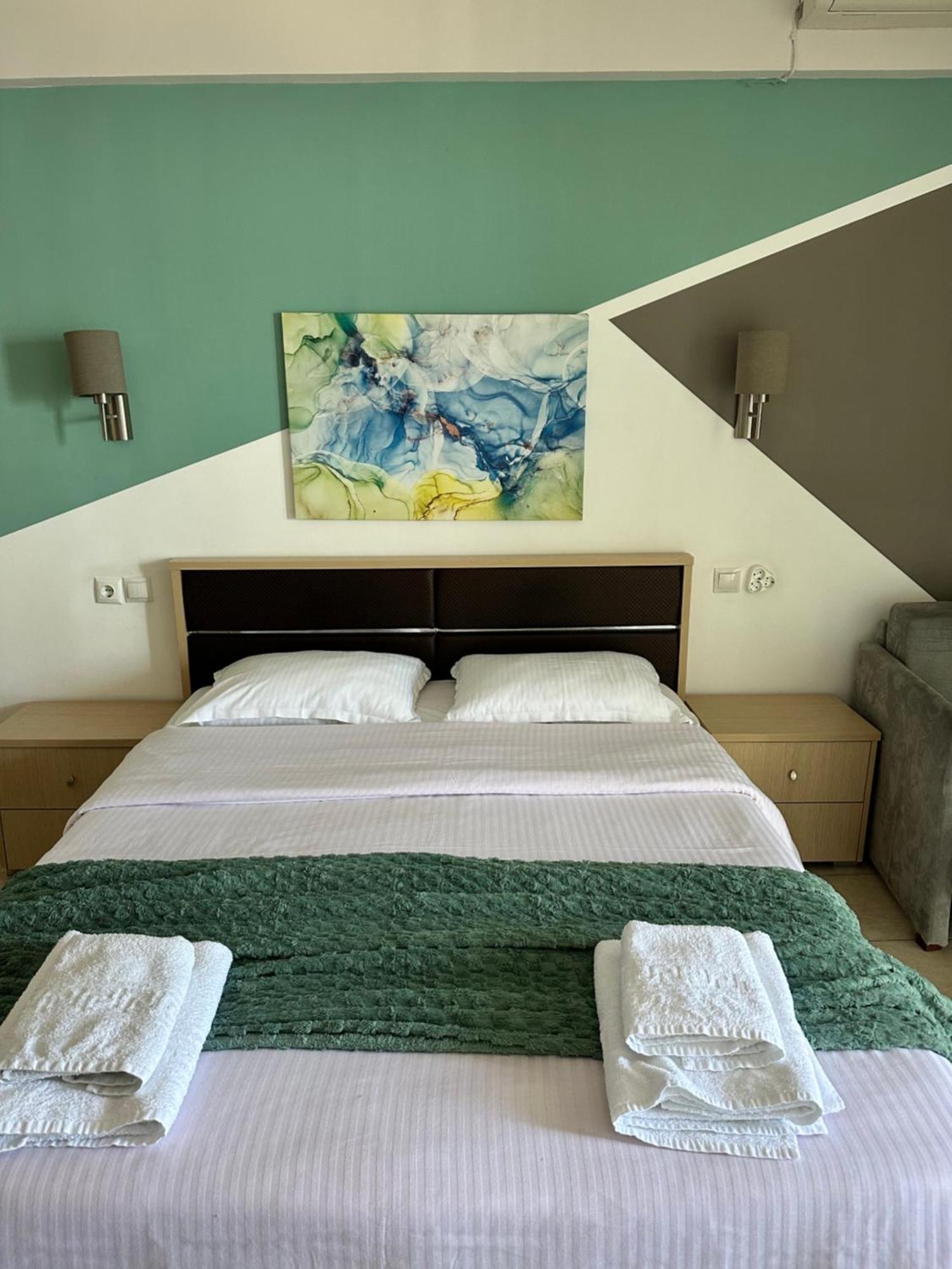 Vento Di Mare Apartment Peraía Екстериор снимка