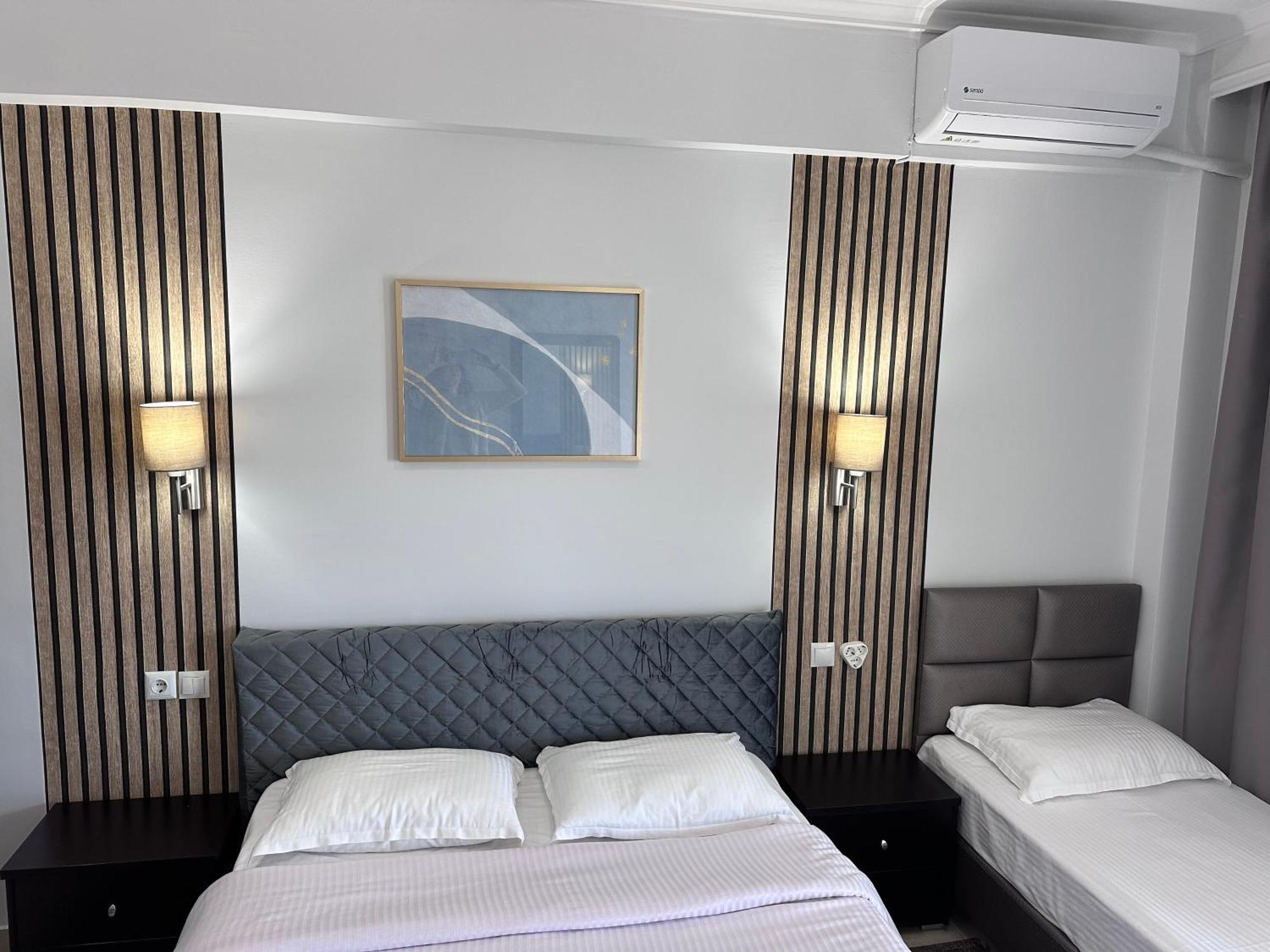 Vento Di Mare Apartment Peraía Екстериор снимка