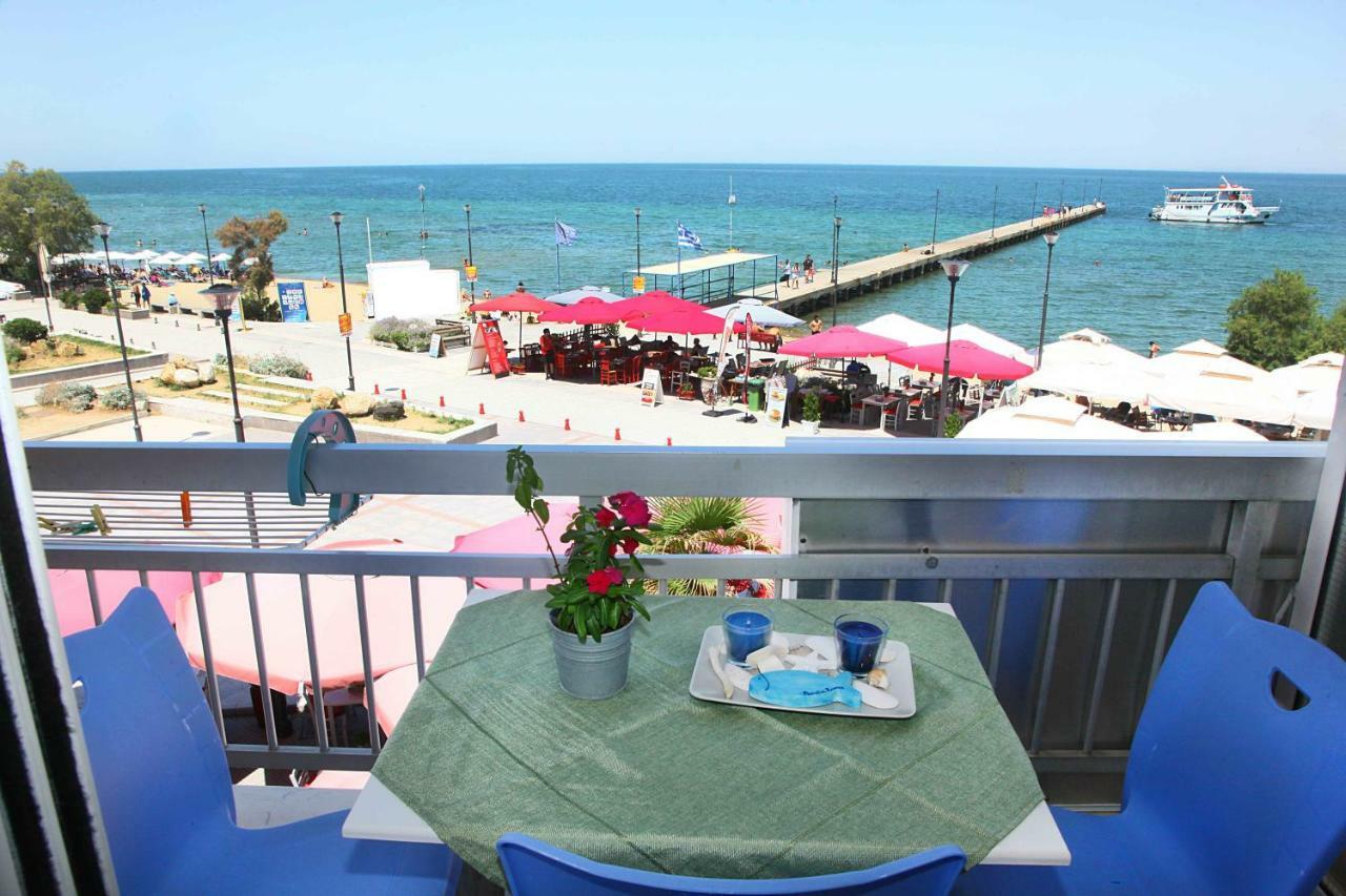 Vento Di Mare Apartment Peraía Екстериор снимка